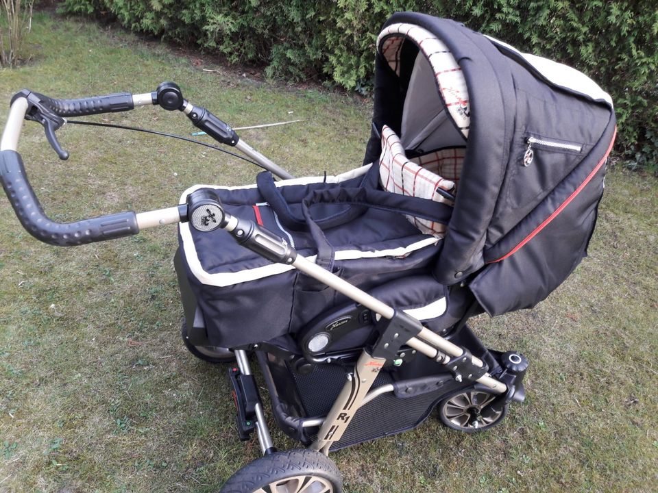 Kombi Kinderwagen Hartan Racer mit Handbremse.Top Zustand!!! in Neuenhaus