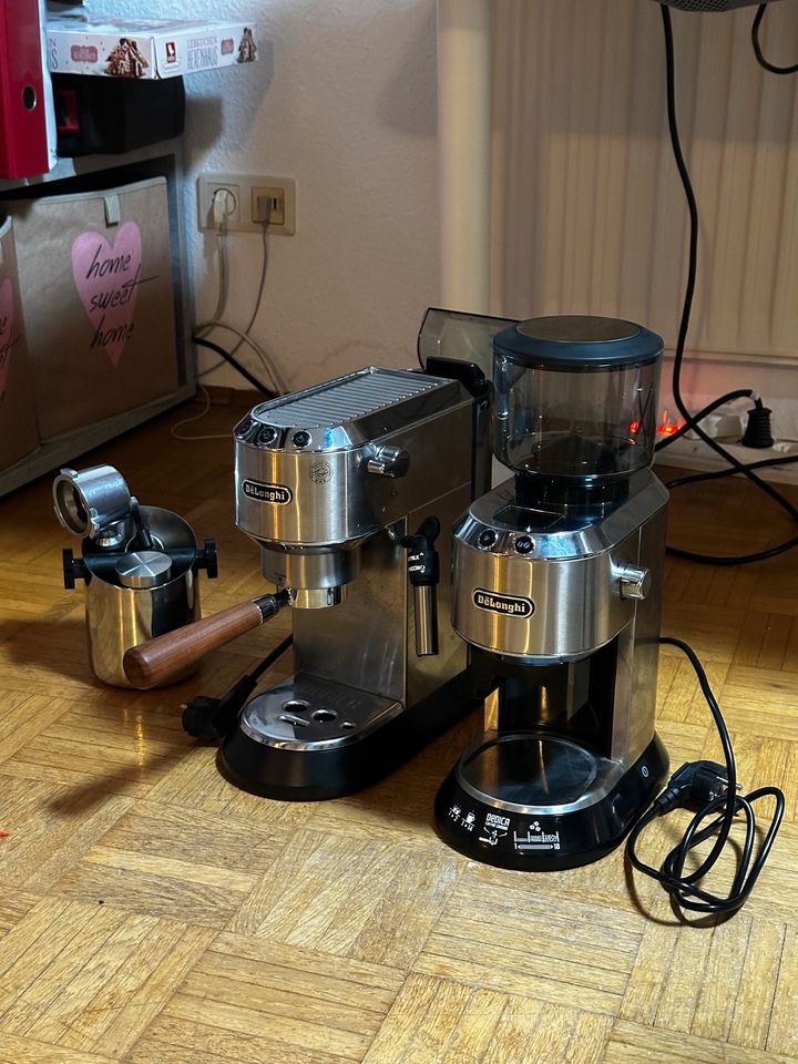 De Longhi Barista Set Siebträger Kaffeemaschine mit Mühle in Heiligenhaus