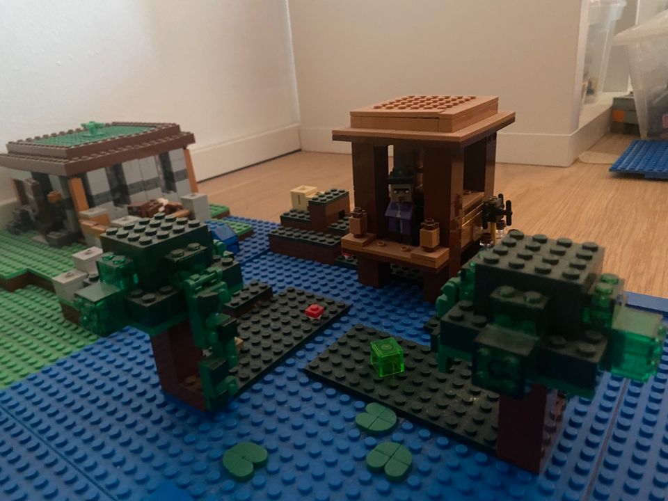 Lego Minecraft moc / welt / Sammlung / 21133 , 21128 , 21129 in Hürth