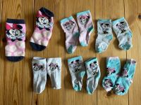 9 Paar Socken Minnie Maus Größe 21-23 Mädchen Brandenburg - Ludwigsfelde Vorschau