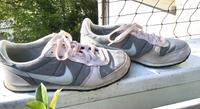 Grau Rosa Sneaker Baden-Württemberg - Obersulm Vorschau