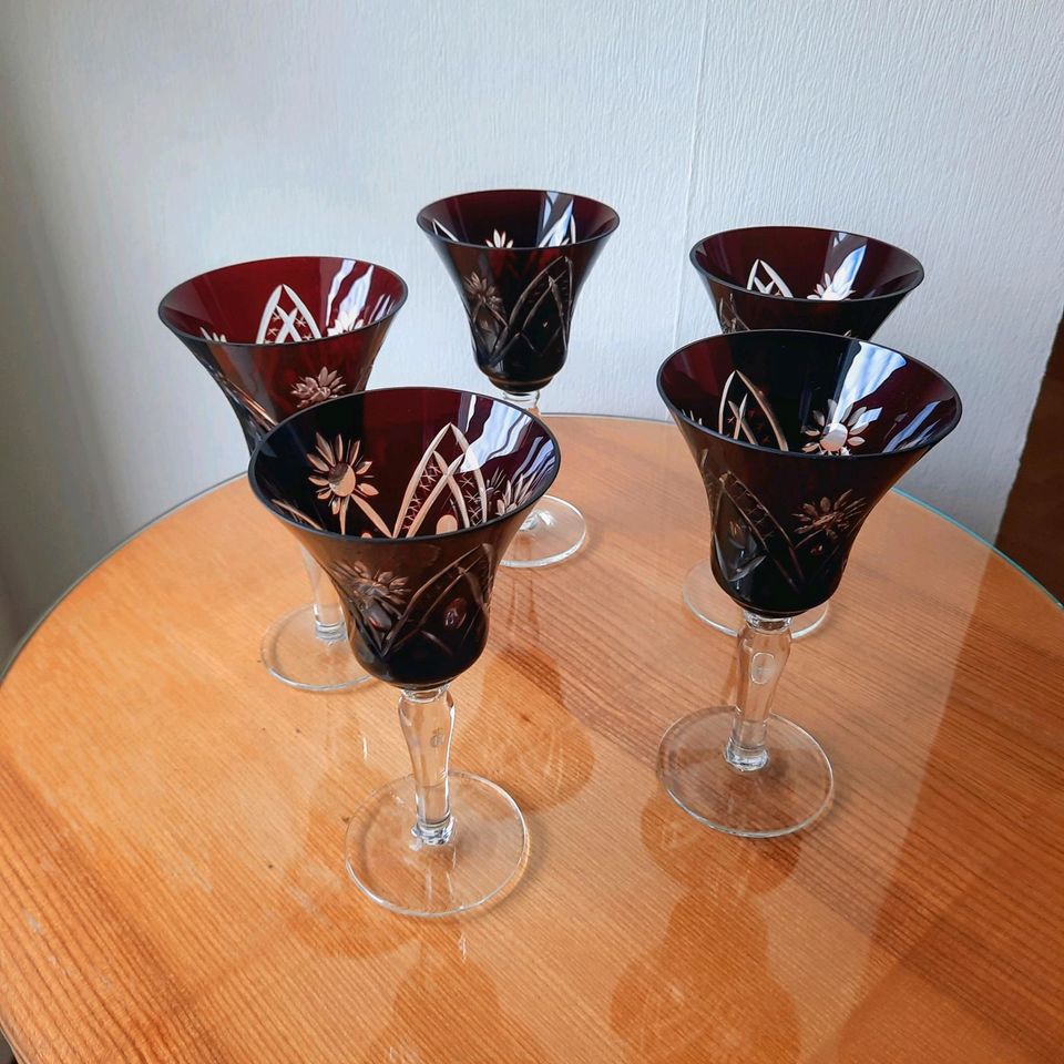 5 alte Weingläser rubinrot # Bleikrital# Überfangglas in Dresden