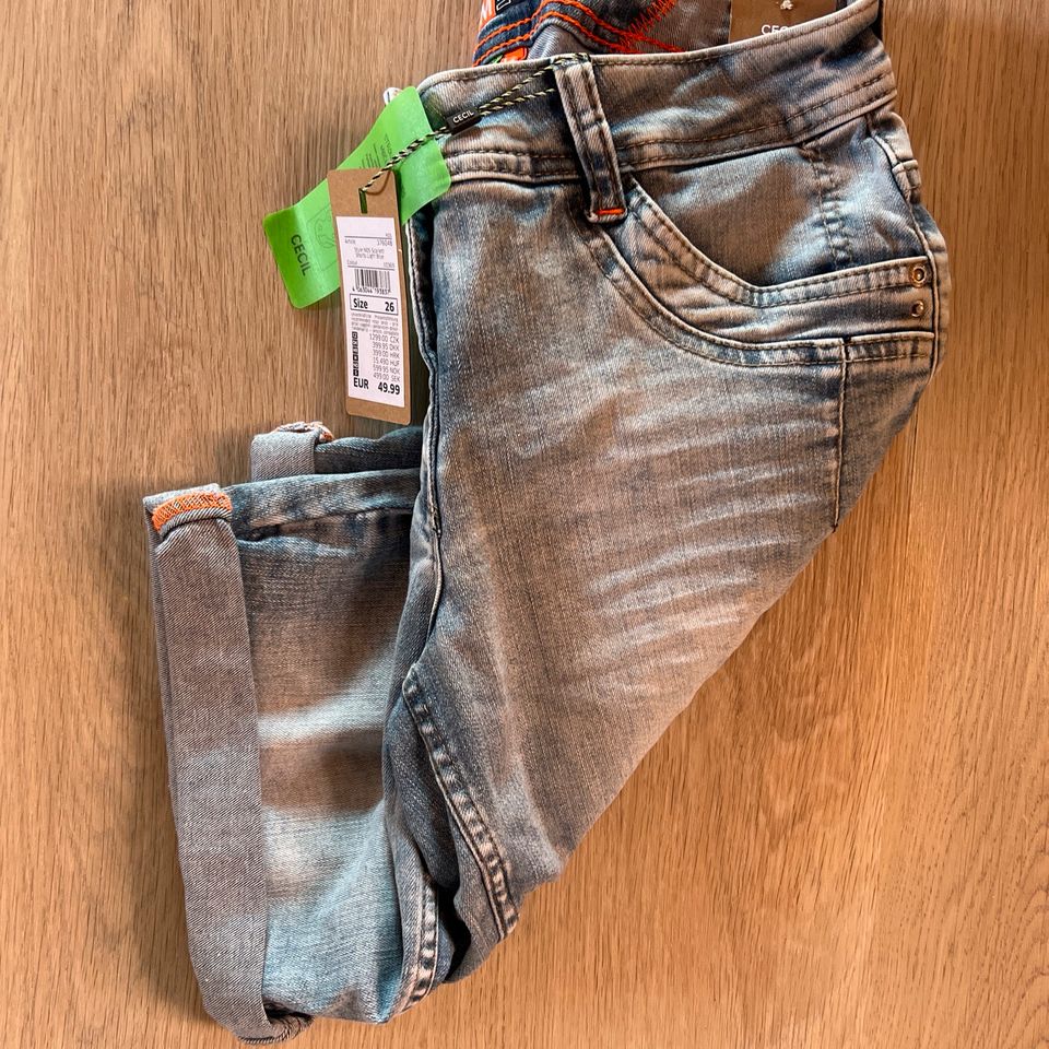 Cecil Jeans Shorts Neu! in Karwitz