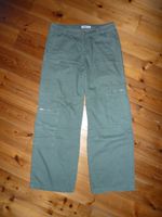 Pull&Bear Damen Cargo Jeans olive Gr. 38 **NEUWERTIG** Nordrhein-Westfalen - Hamminkeln Vorschau