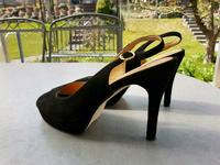 Peeptoes (Slingpumps) Venturini Gr. 39 schwarz Wildleder Bayern - Kempten Vorschau