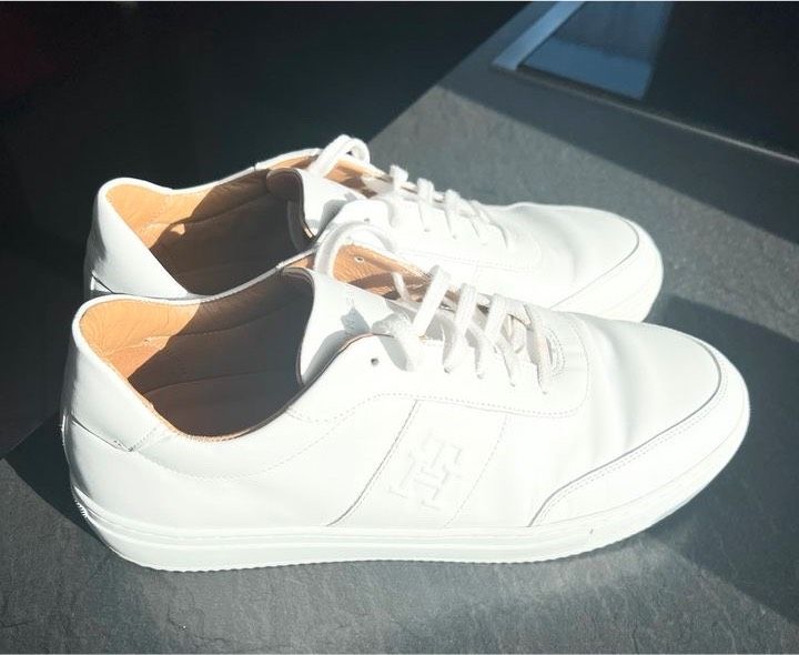 Sneaker, weiß, Leder, Tommy Hilfiger, 43 in Magdeburg