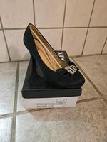 verschiedene Pumps, Highheels Niedersachsen - Hameln Vorschau