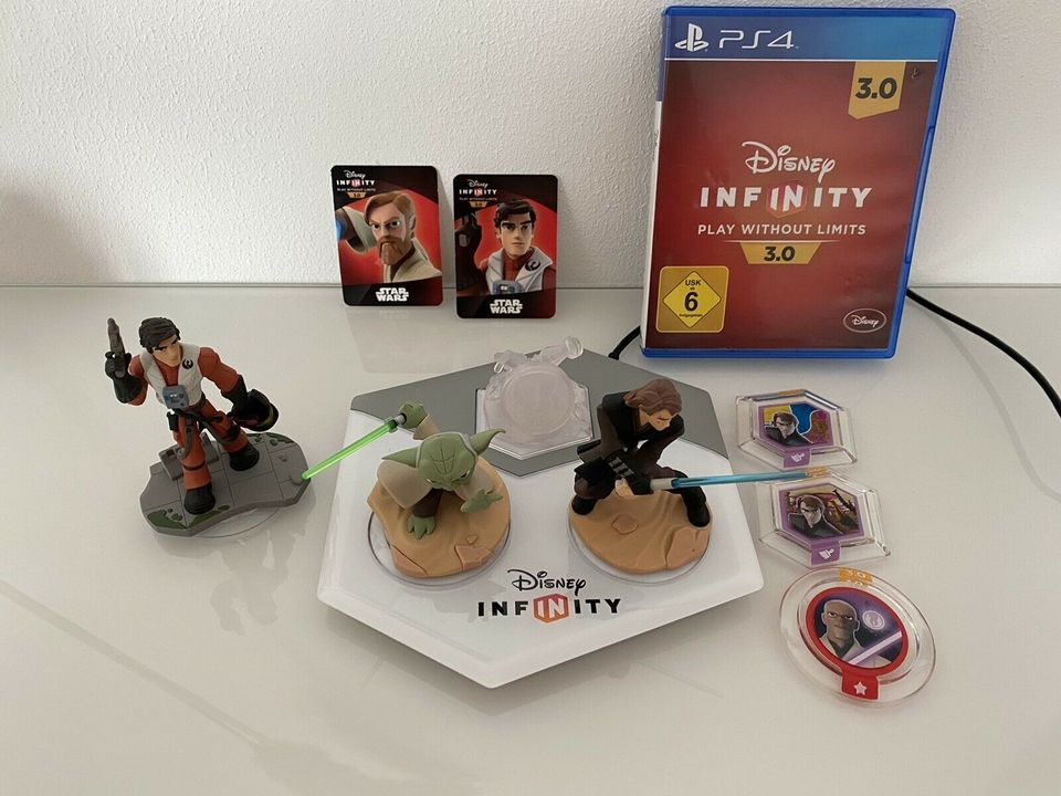 Disney Infinity Spielset PS4 Spiel Figuren Portal Star Wars Yoda in Dillingen (Donau)