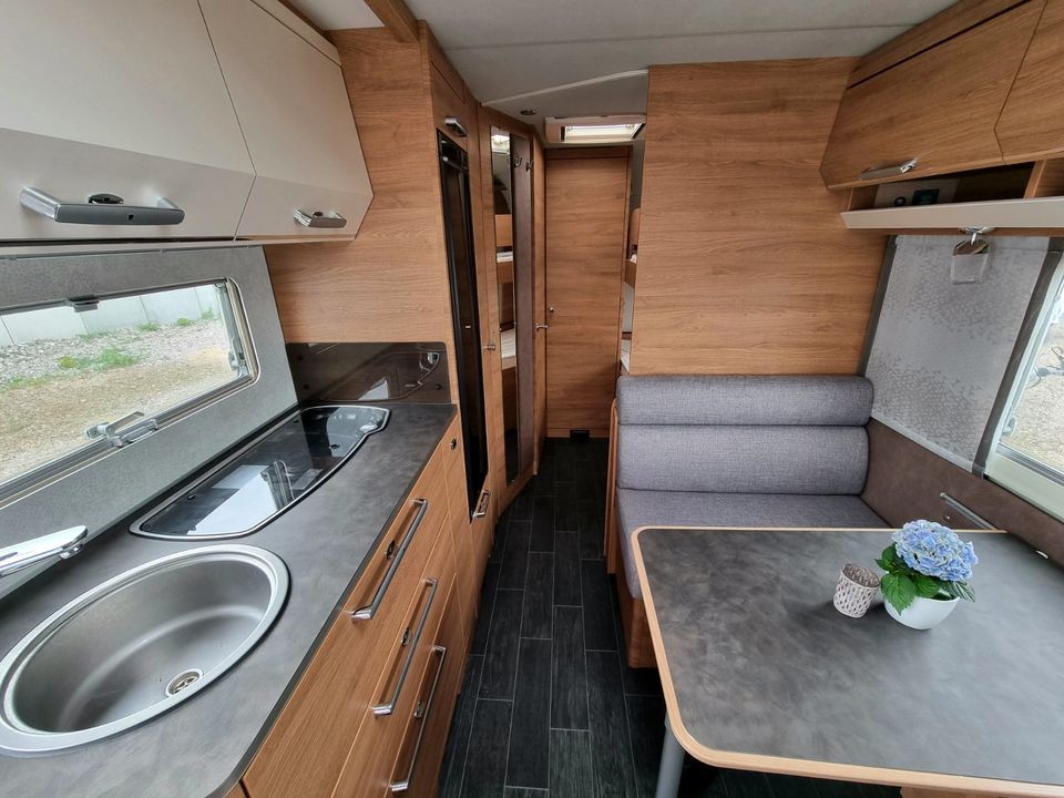 * Luxuswohnwagen mit Etagenbett TABBERT DA VINCI 500 KD * in Adendorf