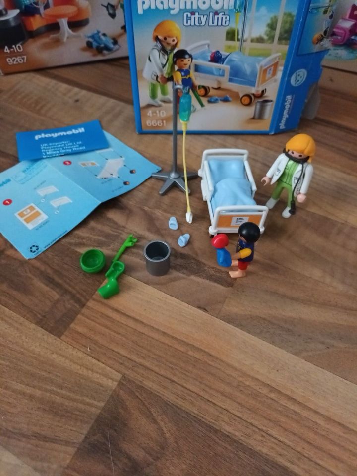 Playmobil Krankenhaus 6661 in Calden