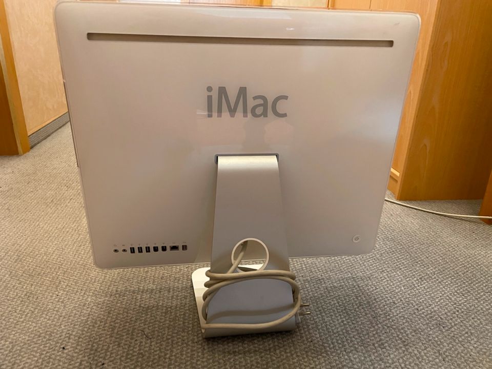 Apple iMac, 20 Zoll, (2006) weiß in Schalksmühle