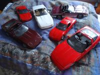 Modellauto Chevrolet Corvette C4,rot, weiß1:18,C5 in1:24 für15,-€ Hannover - Herrenhausen-Stöcken Vorschau