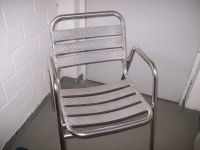 Biete hier einen Alu Stuhl an, sehr leicht. Bochum - Bochum-Mitte Vorschau