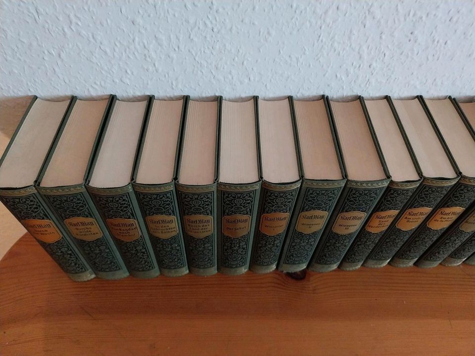 Karl May 19 Bände Hardcover in Rödental