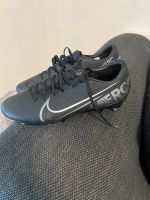 Nike Fußballschuhe Schuhgröße 42 Essen - Huttrop Vorschau