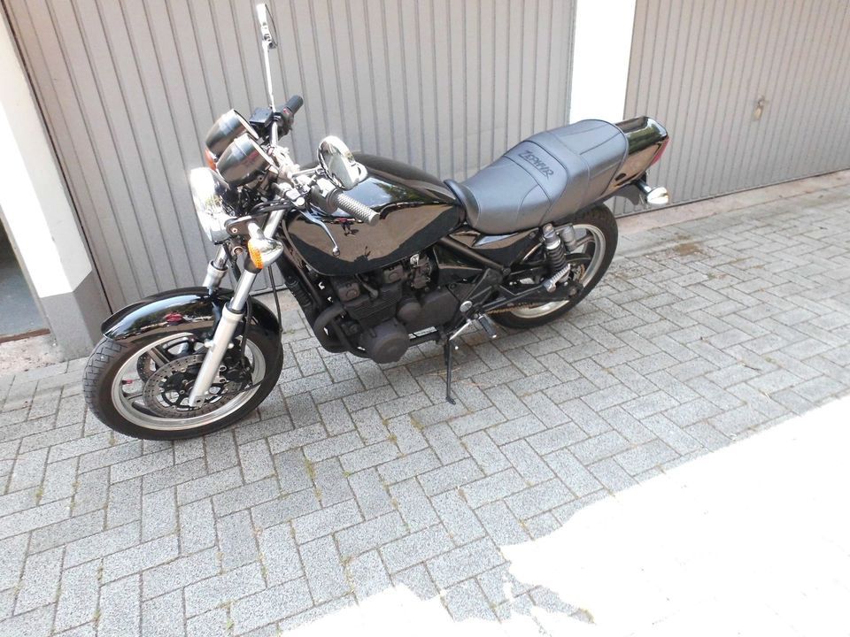 Kawasaki Zephyr 550 B Oldtimer H Kennzeichen fähig in Iserlohn