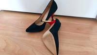 High Heels, schwarz, rot-goldener Absatz, Gr. 38 Niedersachsen - Alfeld (Leine) Vorschau
