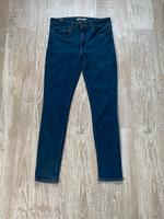 Levi’s Jeans 711 W31 L30 Skinny  Versand ab 2,55€ Möglich Niedersachsen - Upgant-Schott Vorschau