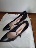 Zara Echtlder Pumps  Gr.36 Frankfurt am Main - Westend Vorschau