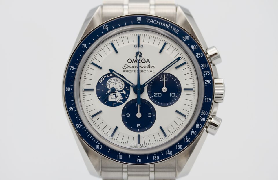 Omega Speedmaster Snoopy 2023 Deutsch Fullset 310.32.42.50.02.001 in Hamburg