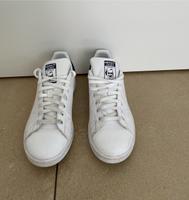 Adidas Originals Stan Smith Größe 38 mit blau Hessen - Maintal Vorschau