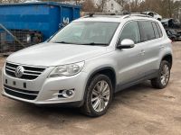 Schlachtfest VW Tiguan 5N Motorhaube Getriebe Motor Tür kotflügel Nordrhein-Westfalen - Dorsten Vorschau