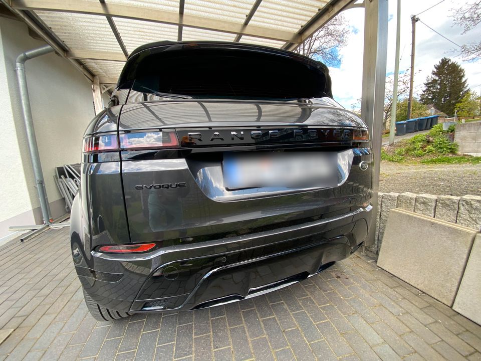 Range Rover Evoque D180 R-Dynamic SE Carpathian Grey Leder in Freudenberg