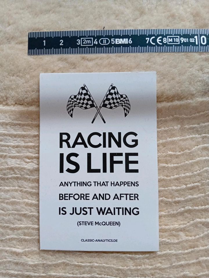 Aufkleber RACING IS LIFE Steve McQueen in Rottweil
