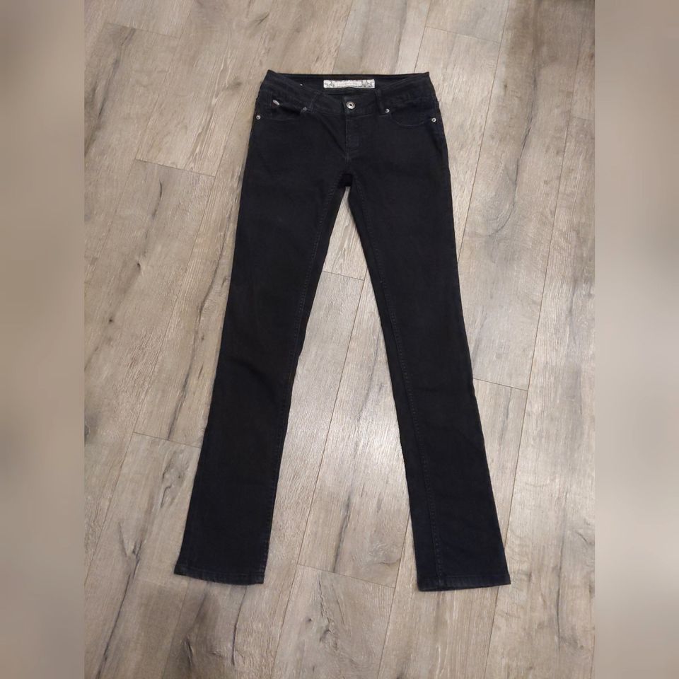 Jeans Hose 38 M schwarz in Gevenich Eifel