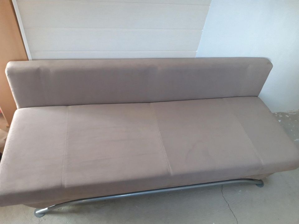 Sofa mit Bettkasten & Schlaffunktion in Stockach
