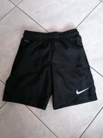 Nike Sporthose kurz Grösse 128 Baden-Württemberg - Burladingen Vorschau