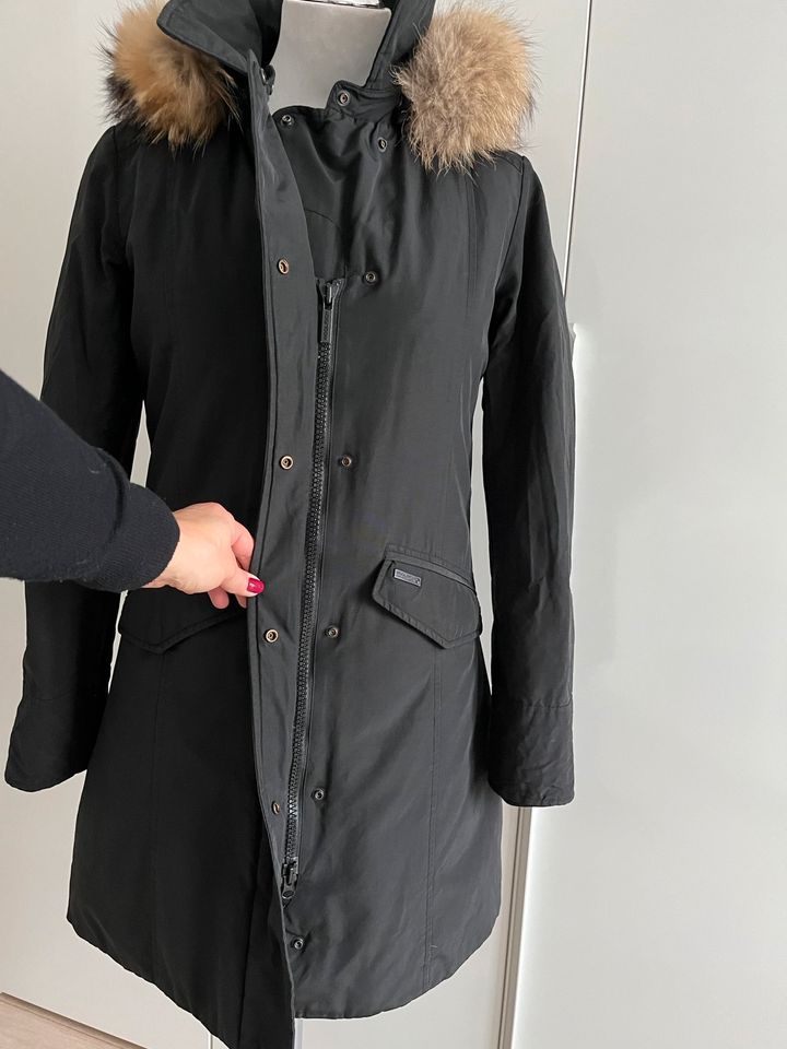Woolrich Vail Coat schwarz Gr. S in Kr. M nchen Stra lach