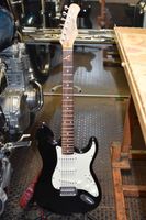 Stagg E-Gitarre ST-Style massiver Korpus Stratocaster Konvolut Bayern - Rimpar Vorschau