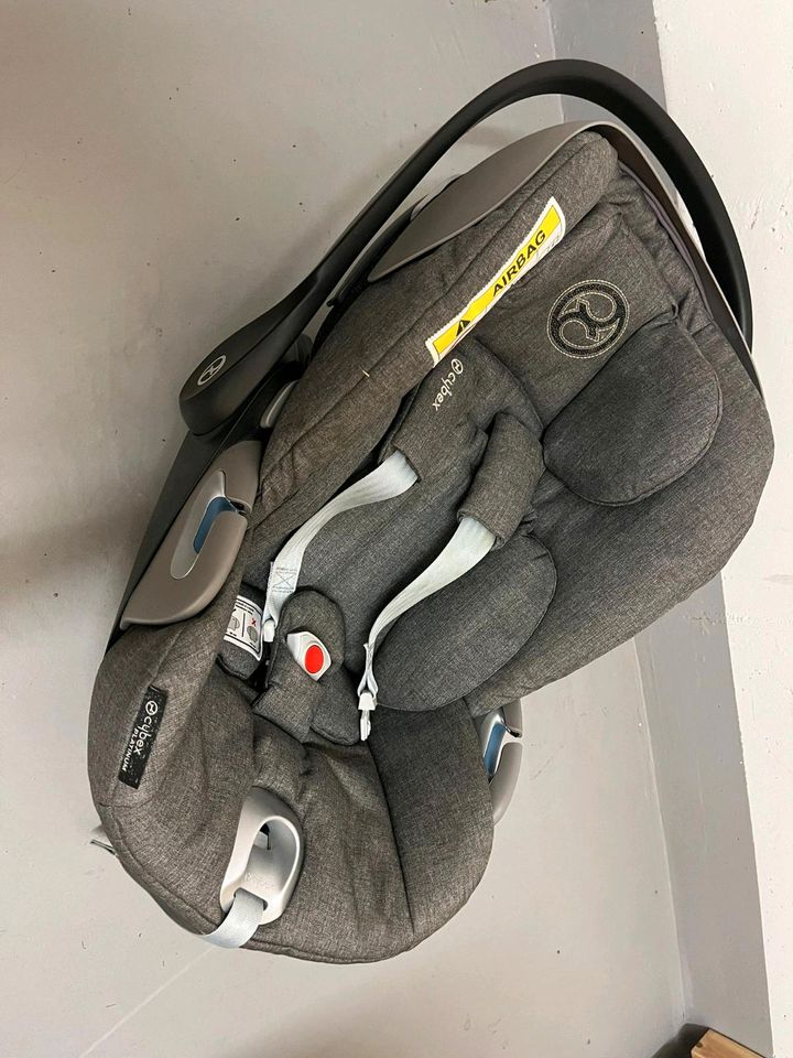 Babyschale Cybex Platinum Serie - Cloud Z i-Size in Frankfurt am Main