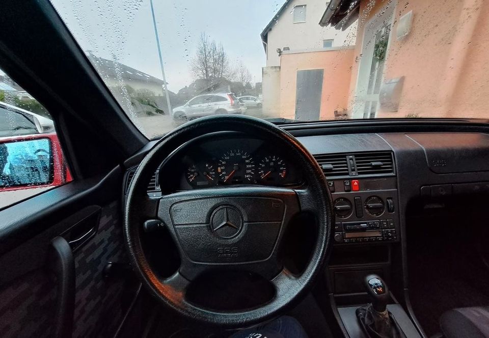 Mercedes Benz C180 2024 Oldtimer in Weisel