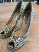 Tamaris Trend - Peeptoe Gr. 40 Braun Blumenmuster Vintage Elegant Nordrhein-Westfalen - Detmold Vorschau