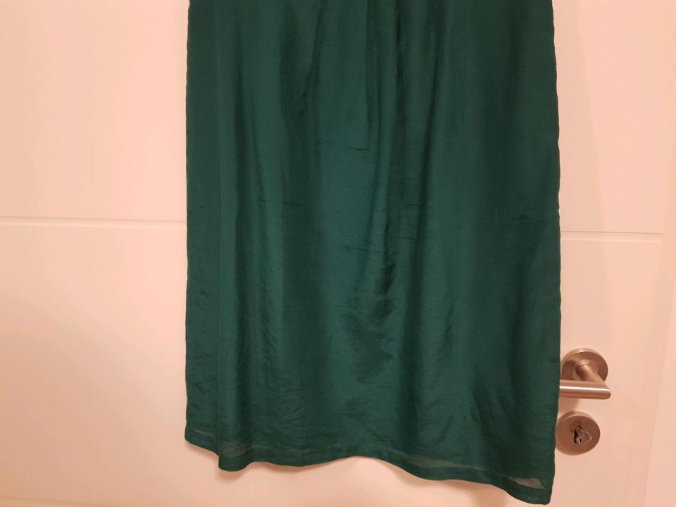 Sisley Kleid, Sommerkleid, schickes Cocktailkleid in Kürten