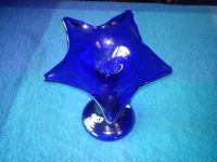 Wunderschöne blaue Glasvase – blumenförmig – Designerstück Hessen - Schwalmstadt Vorschau