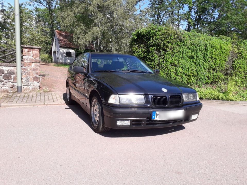 BMW E36 316i Compact Tüv 6/25 Leder Standhzg. Sitzhzg. Klima in Losheim am See