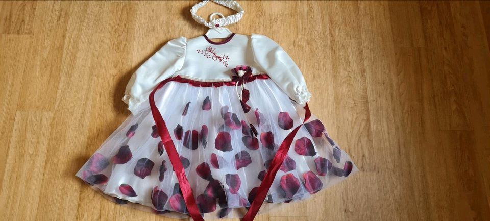 Babykleid / Taufkleid 62/68 in Rhauderfehn