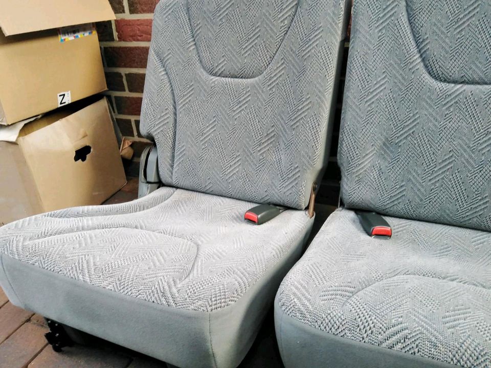 Sitze für Mitsubishi Space Wagon in Werlte 