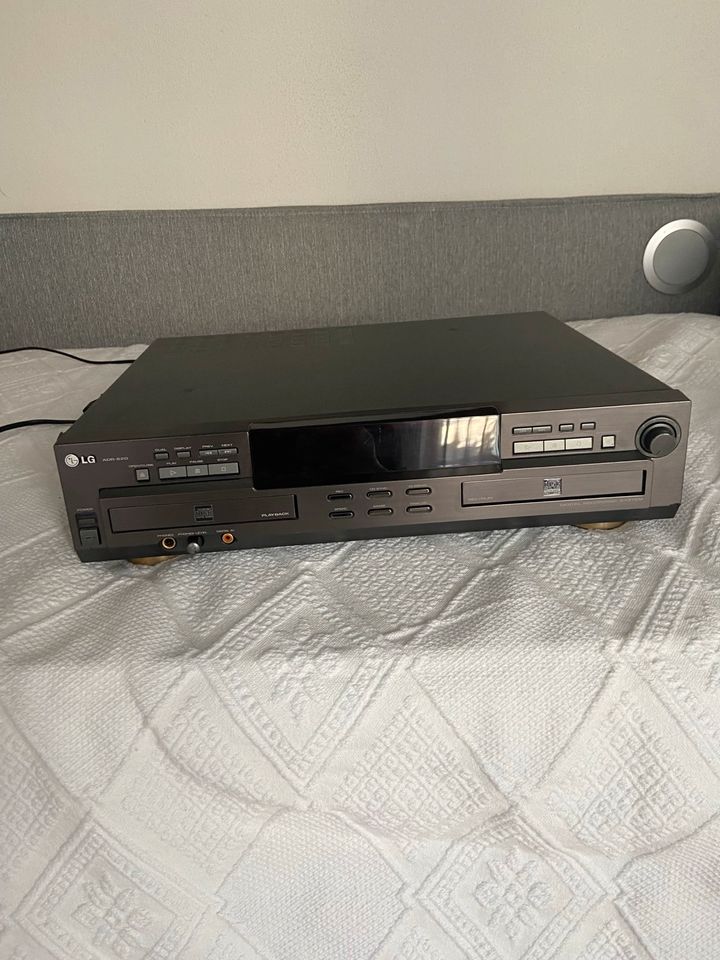LG Audio Compact Disc Recorder ADR-620 in München