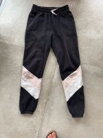 H&M Hose Jogginghose Gr. 158 schwarz Bayern - Wasserburg am Inn Vorschau