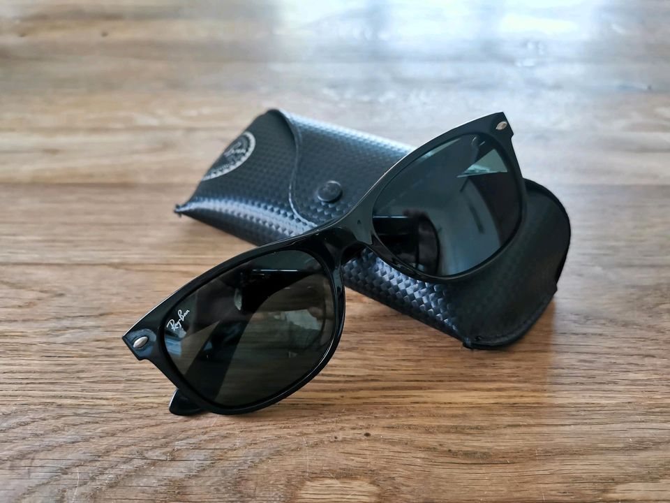 Ray Ban Sonnenbrille schwarz unisex in Weissach