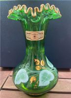 alte grüne Vase aus Glas, Goldrand, „Glasvertrieb Schöfer“ Leipzig - Leipzig, Südvorstadt Vorschau