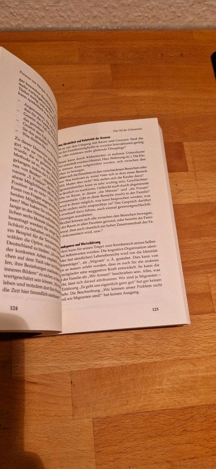 Lehrbuch multikulturelle Systemische Praxis in Leipzig