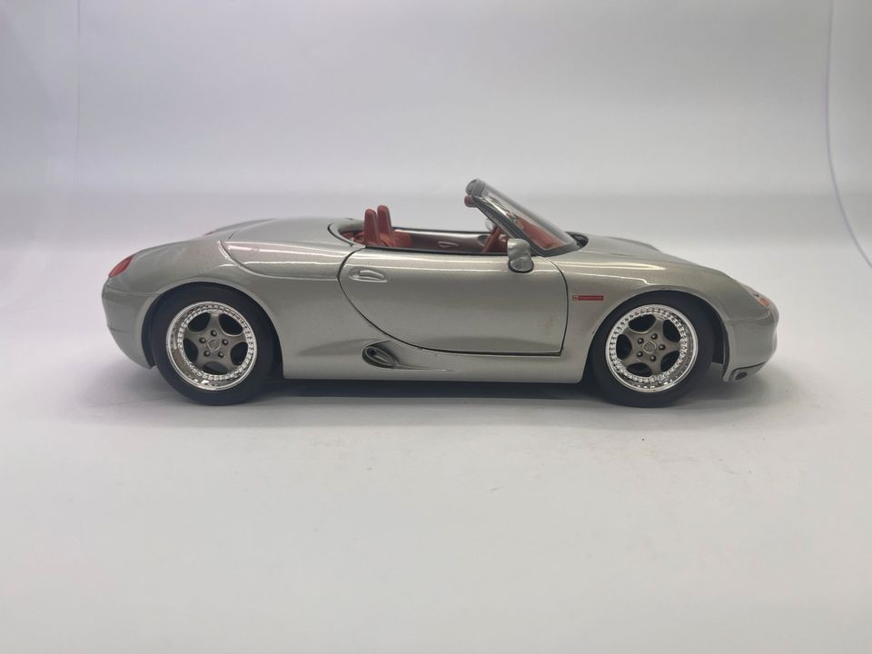 Modellauto Maisto - Porsche Boxster 1:18 Top Zustand! in Neuhausen ob Eck