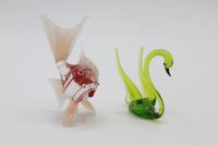 2 Glas Skulpturen Figur Murano? Schwan grün Fisch rot 9cm vintage Niedersachsen - Wolfsburg Vorschau