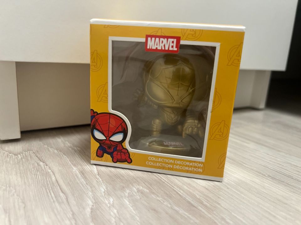 Goldene Spiderman Action Figur in Essen