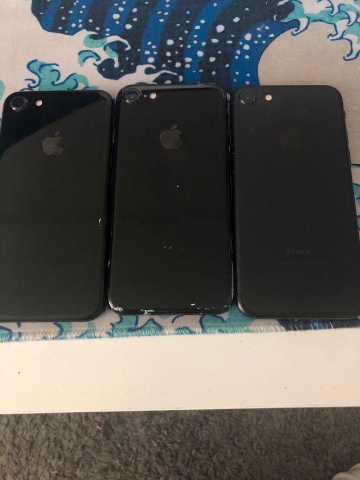 3 IPhone 7 zu verkaufen in Calw